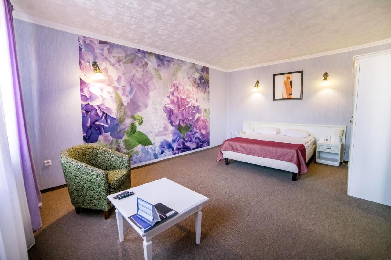 Hotel Solomiya ตรุสคาเวตส์ ภายนอก รูปภาพ