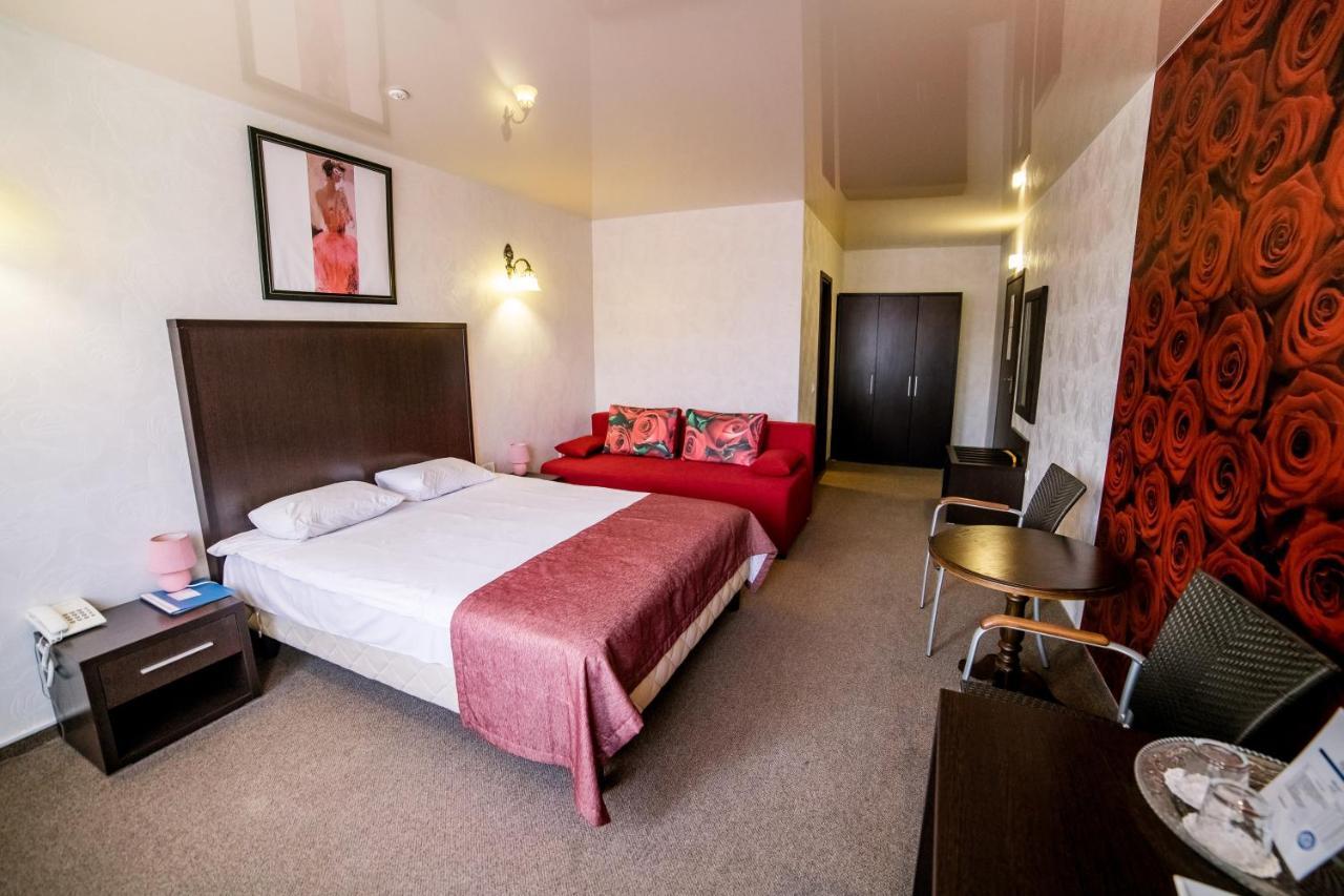 Hotel Solomiya ตรุสคาเวตส์ ภายนอก รูปภาพ