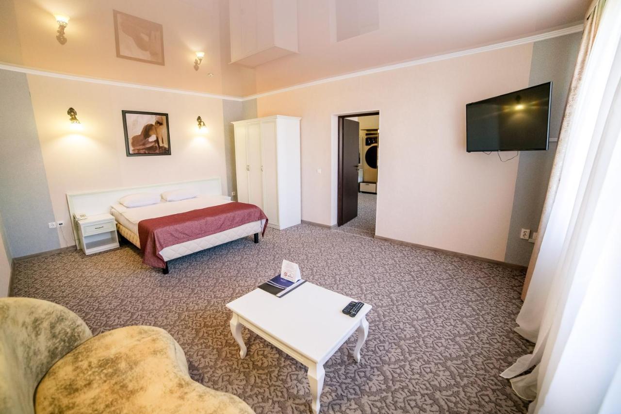 Hotel Solomiya ตรุสคาเวตส์ ภายนอก รูปภาพ